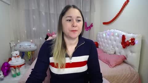 dorasuun online show from February 26, 3:19 pm