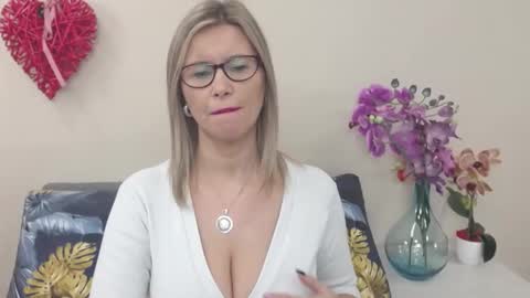 DoreenSexy online show from January 20, 7:15 am