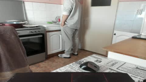 menu  below online show from April 11, 8:07 am