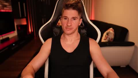 Dorian Reyes online show from October 9, 10:41 pm