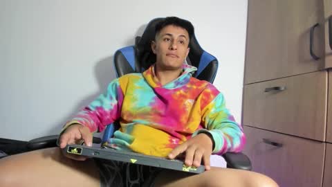 dorman_boy online show from February 4, 1:44 am