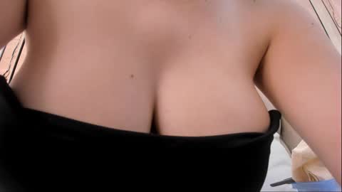  DOROTHY online show from February 27, 4:56 am