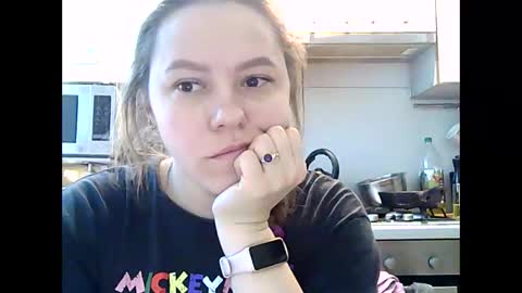 Dorrie Ann online show from January 1, 6:26 am