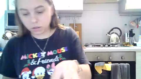 Dorrie Ann online show from January 13, 5:01 am