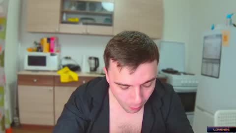 Snapshot of dosilasa chatting on December 28, 7:00 am Sasha online show from December 28, 7:00 am