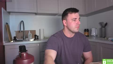 Snapshot of dosilasa chatting on September 11, 7:19 am Sasha online show from September 11, 7:19 am