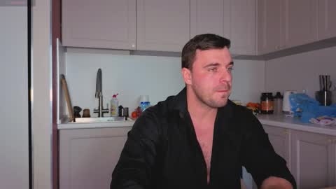 Snapshot of dosilasa chatting on October 31, 9:54 am Sasha online show from October 31, 9:54 am