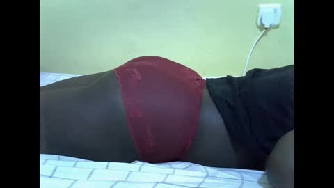 Snapshot of double_love9 chatting on October 30, 9:00 am bellie online show from October 30, 9:00 am