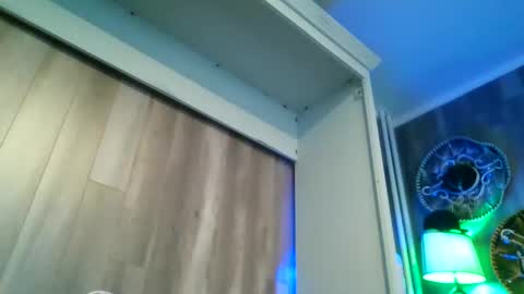 Snapshot of doucettej893 chatting on February 16, 6:26 pm doucettej893 online show from February 16, 6:26 pm