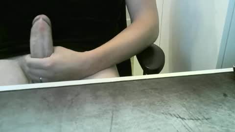 doudoudou online show from June 15, 7:38 pm