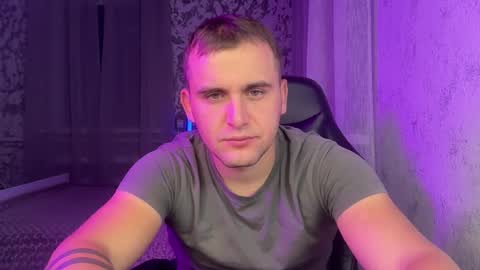 douglas_666 online show from September 12, 7:25 pm