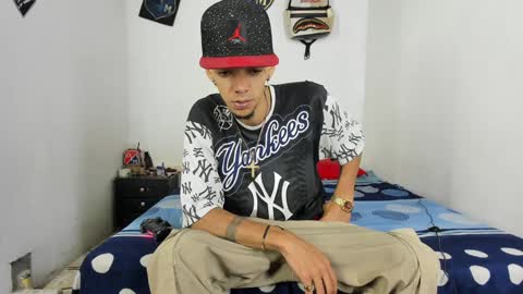 douglas_gallegos online show from January 21, 1:50 am