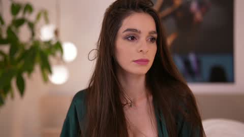    .         . online show from November 10, 7:40 am