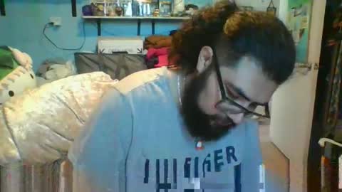 Snapshot of dpenguino chatting on November 10, 6:51 pm Dpenguino online show from November 10, 6:51 pm