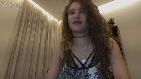 draculina69 online show from July 16, 5:46 am