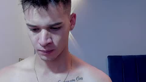 drake_carter1 online show from August 3, 1:59 am