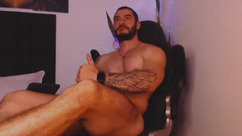 Snapshot of drake_cole11 chatting on March 4, 3:55 am drake_cole11 online show from March 4, 3:55 am