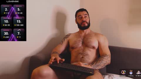 Snapshot of drake_cole11 chatting on October 29, 3:20 am drake_cole11 online show from October 29, 3:20 am