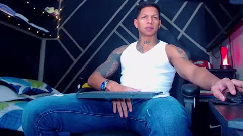 Drake online show from November 20, 3:50 am