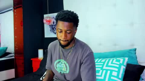 Snapshot of drake_nassir4 chatting on December 28, 9:08 pm ---Drake--- online show from December 28, 9:08 pm