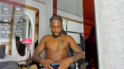 Snapshot of drake_nassir4 chatting on January 31, 2:28 pm ---Drake--- online show from January 31, 2:28 pm