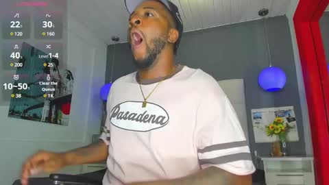 Snapshot of drake_nassir4 chatting on February 1, 3:50 pm ---Drake--- online show from February 1, 3:50 pm