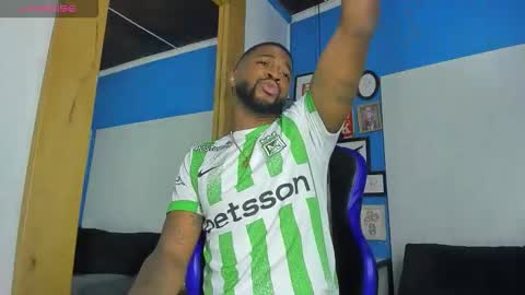 Snapshot of drake_nassir4 chatting on September 9, 2:27 pm ---Drake--- online show from September 9, 2:27 pm