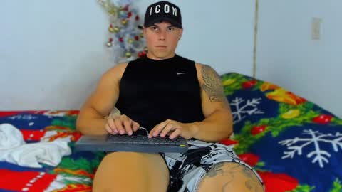 drake_xion1 online show from December 18, 11:51 pm