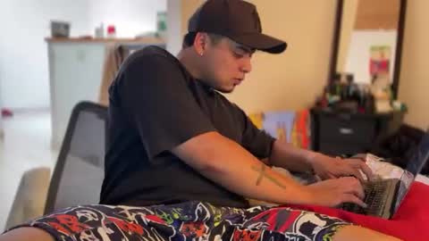 drakeeee online show from June 18, 2:43 pm