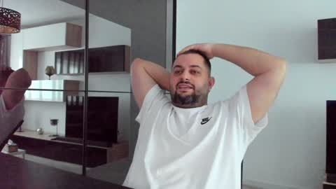 Snapshot of draven_a chatting on January 14, 1:28 pm Draven A online show from January 14, 1:28 pm