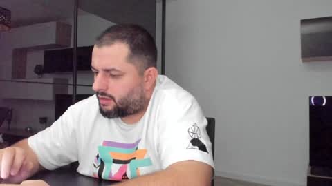 Snapshot of draven_a chatting on January 19, 5:18 pm Draven A online show from January 19, 5:18 pm