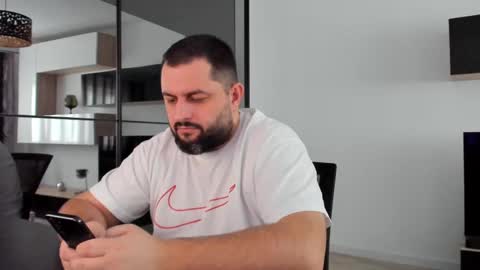 Snapshot of draven_a chatting on February 17, 11:23 am Draven A online show from February 17, 11:23 am