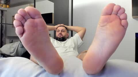 Snapshot of draven_a chatting on February 20, 1:25 am Draven A online show from February 20, 1:25 am