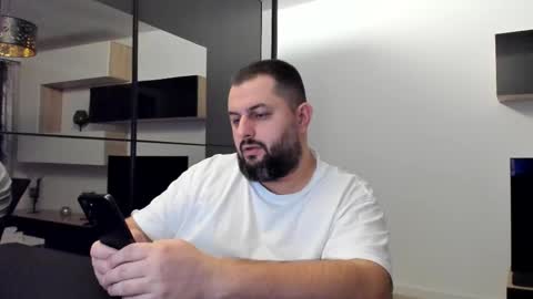 Snapshot of draven_a chatting on March 1, 2:15 am Draven A online show from March 1, 2:15 am