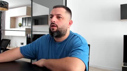 Snapshot of draven_a chatting on March 9, 9:24 am Draven A online show from March 9, 9:24 am