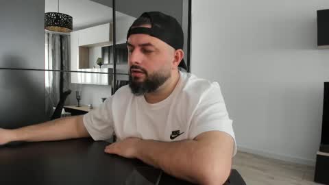 DravenPeak online show from March 24, 10:31 am