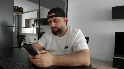 DravenPeak online show from April 1, 9:21 am