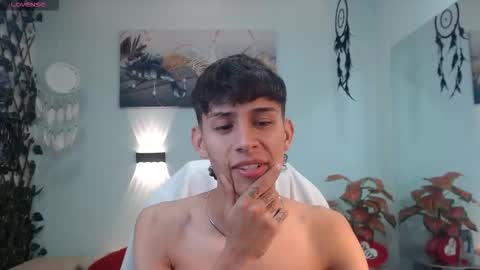 Snapshot of draxblade chatting on February 4, 1:28 pm DraxBlade online show from February 4, 1:28 pm