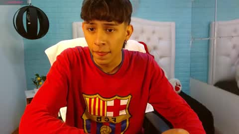 Snapshot of draxblade chatting on February 26, 2:16 pm DraxBlade online show from February 26, 2:16 pm