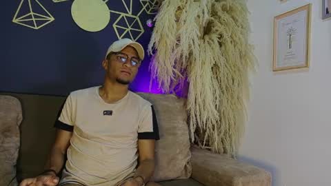 drayk_x online show from April 24, 1:57 pm