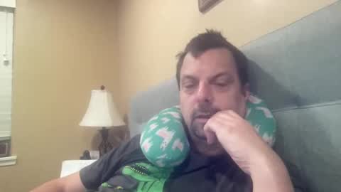 Snapshot of drboobology chatting on November 16, 12:38 am Dr of Boobs and Bras online show from November 16, 12:38 am