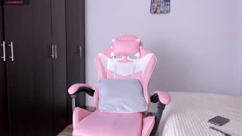 dream team online show from February 23, 6:49 pm