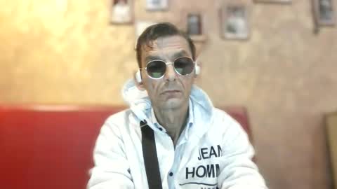 Dreambob online show from September 28, 8:03 pm