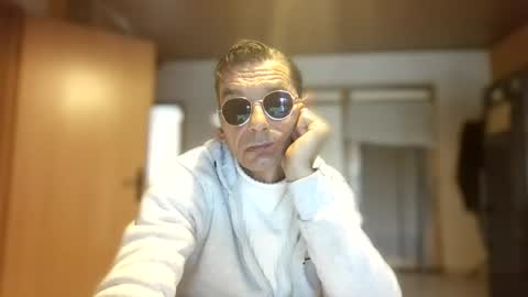 Dreambob online show from October 11, 11:20 am