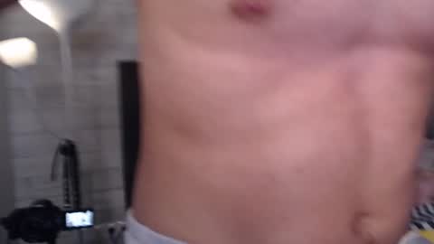 Olivia and Max online show from January 18, 9:46 am