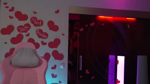 Sarah online show from February 17, 11:22 pm