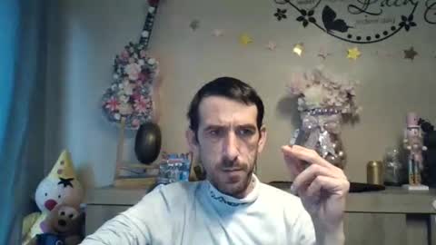 dreamguy38 online show from November 13, 8:24 am