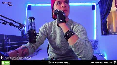 Your lord. - ONLINE  1500 Pm to 2100 Pm - New York Hour online show from January 6, 9:43 pm