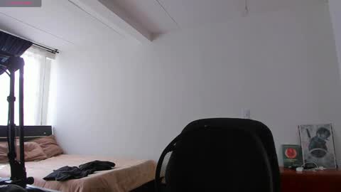 Your lord. - ONLINE  1500 Pm to 2100 Pm - New York Hour online show from April 14, 8:37 pm