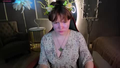 Luna online show from November 30, 8:35 pm